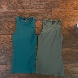 Lot of 2 White House Black Market Green and Olive Green Ribbed Tank  Tops